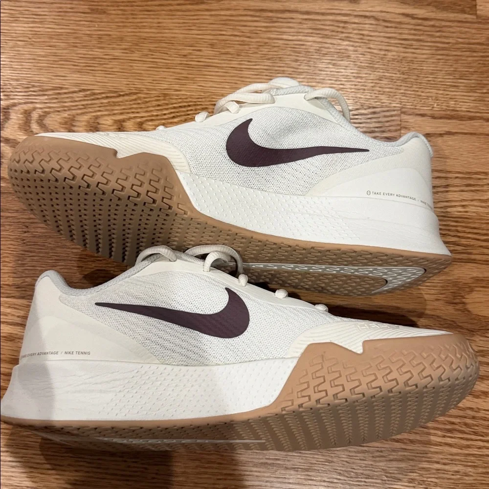 Nike Vapor Lite 3 Tennis - Pale Ivory - Women’s - 8.5 - Picture 4 of 6